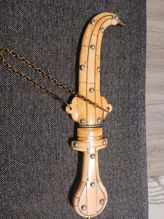 Cutite vechi de colecție