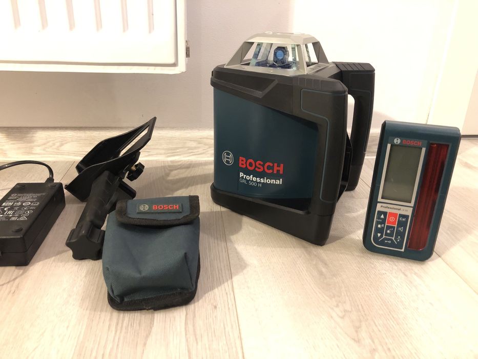 Nivela Laser rotativa Bosch GRL 500 H cu receptor
