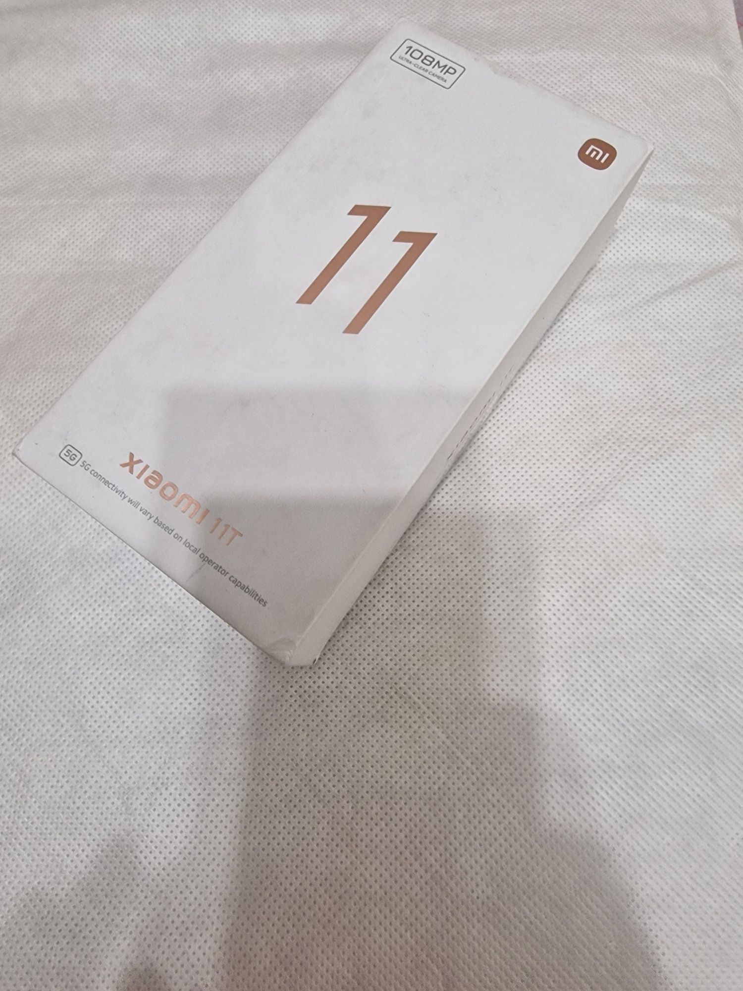 Продам смартфон Xiaomi Mi 11 T