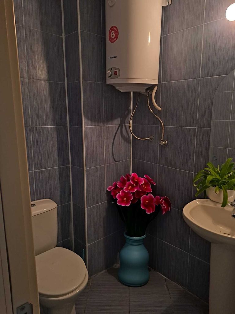 Дава се под наем Офис в Благоевград, Баларбаши - 111 кв.м за 510 € - Снимка #3