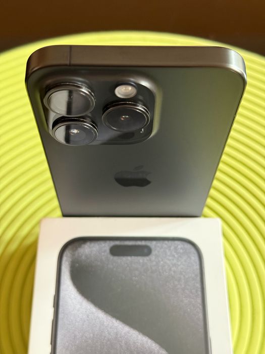 Iphone 15 Pro Black Titanium 256GB НЕРАЗЛИЧИМ от НОВ