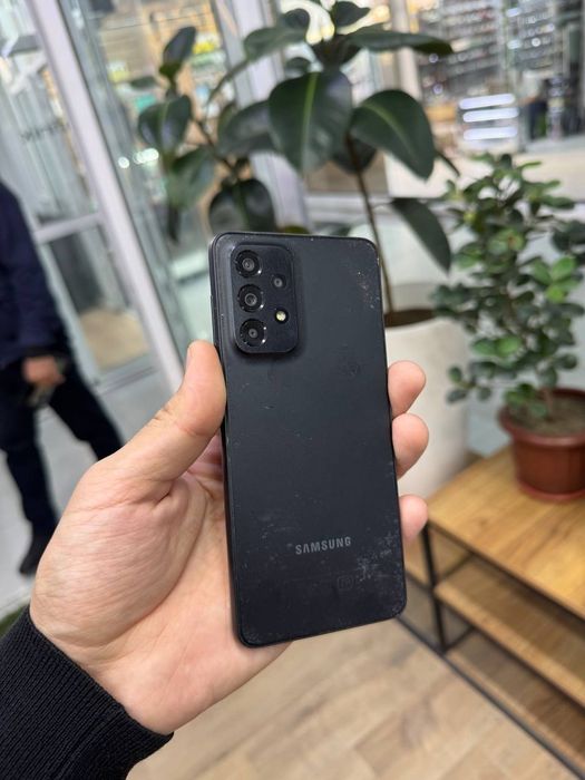 Samsung Galaxy A33