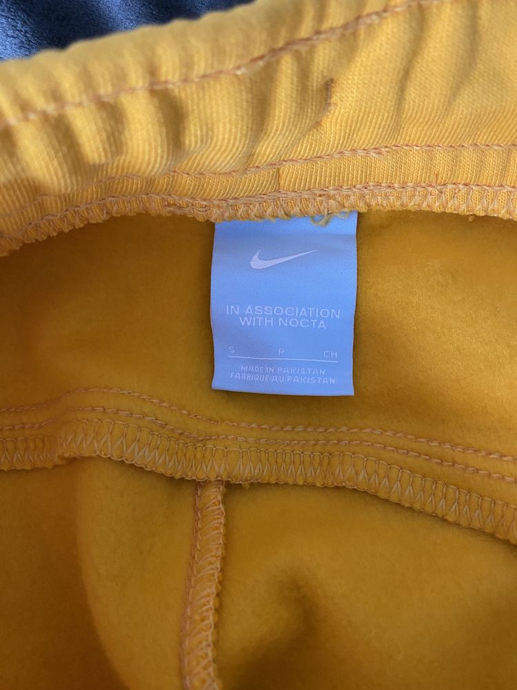 Pantaloni sport Nike x Drake Noocta yellow pants ( nike noocta )