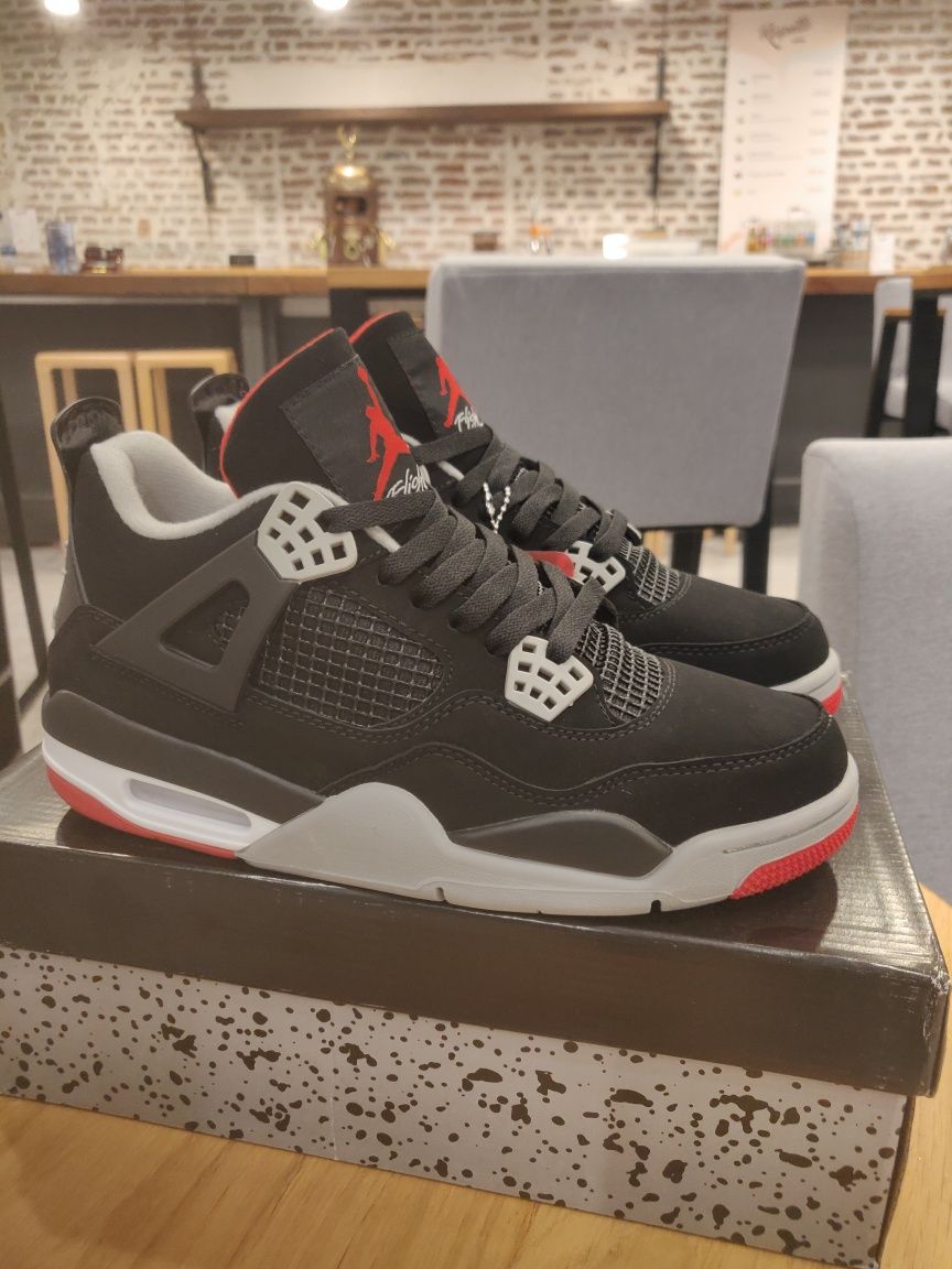 Air Jordan 4 Retro Bred 43,44 номер