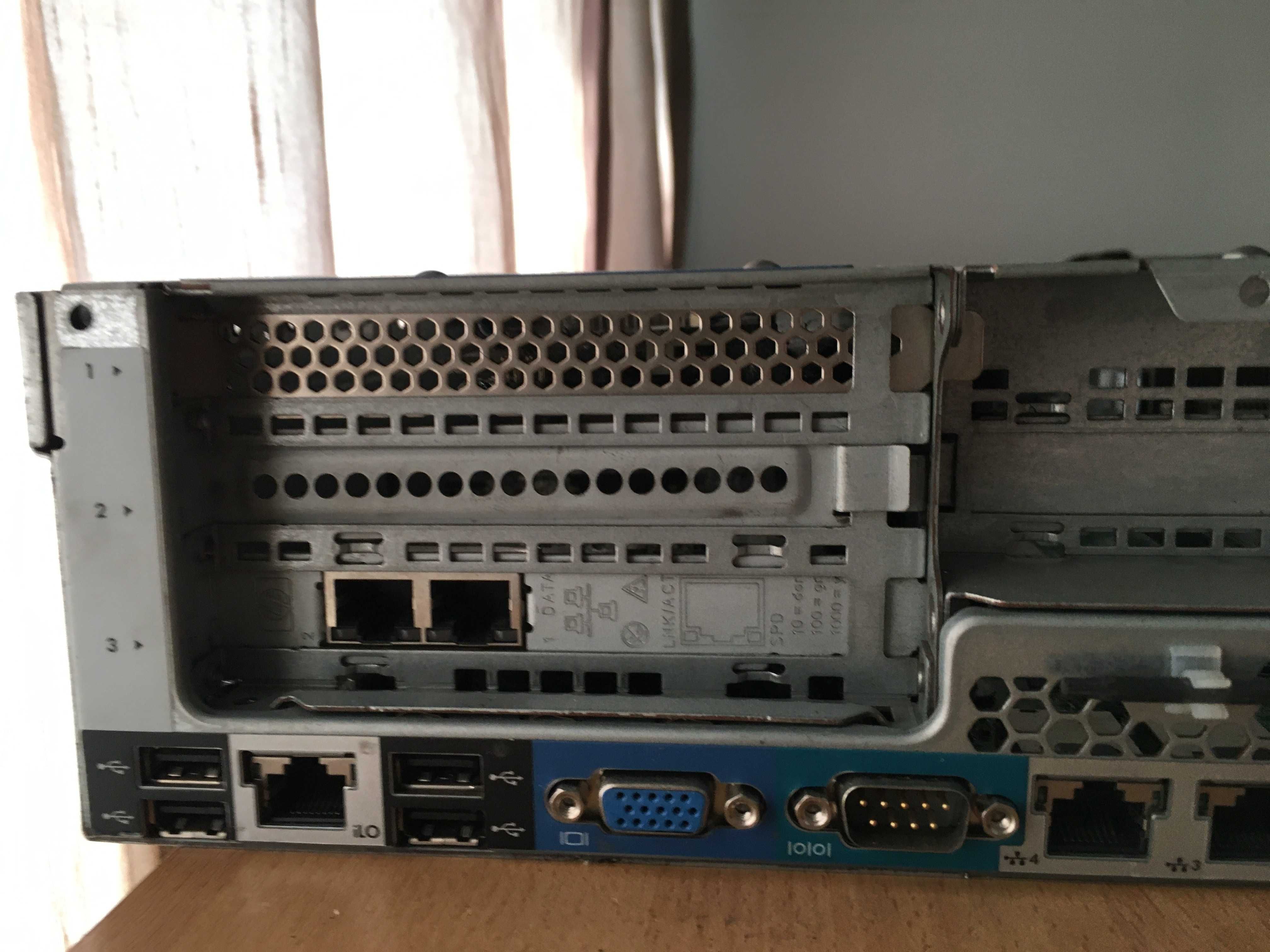 HP Proliant DL380e Gen8 | 25 x 2.5 inch | 2 x Xeon | 64 GB RAM