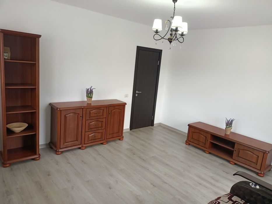 Inchiriez apartament 2 camere ,decomandat, NOU, etaj3-Subcetate