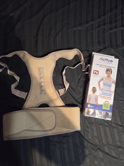 corset pentru corectarea posturii, durere de spate