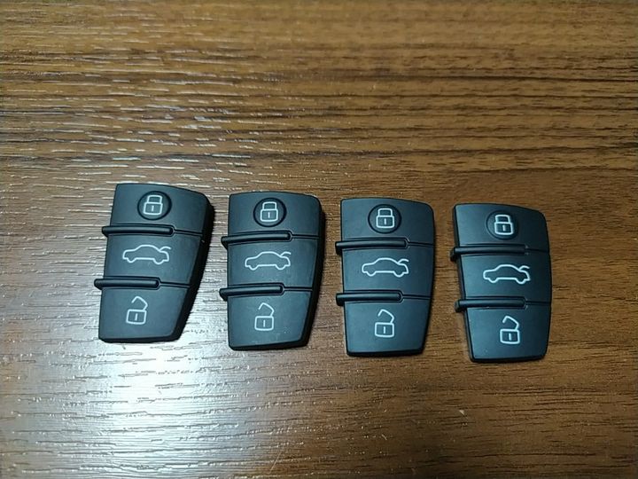 Сменные кнопки ключей AUDI