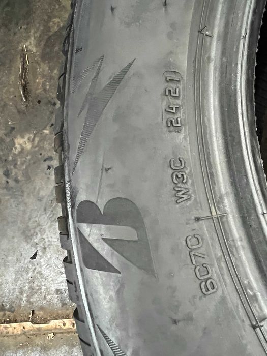 4 Anvelope Iarna 235/55/18 Bridgestone 2021