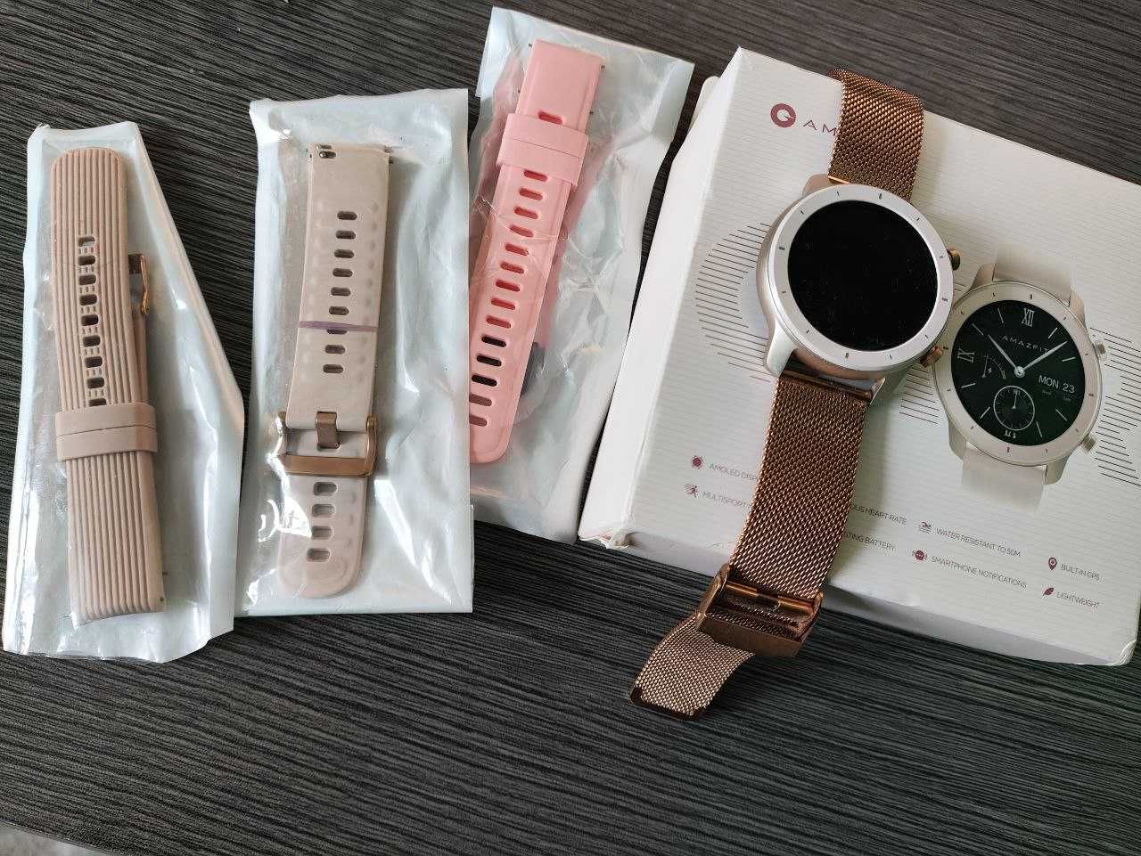 Смарт часовник - Amazfit GTR Cherry Blossom Pink (42mm) + Mi Band 4