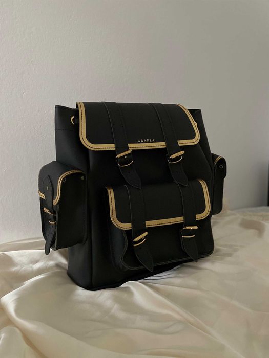 Hari II Posh Black - Grafea