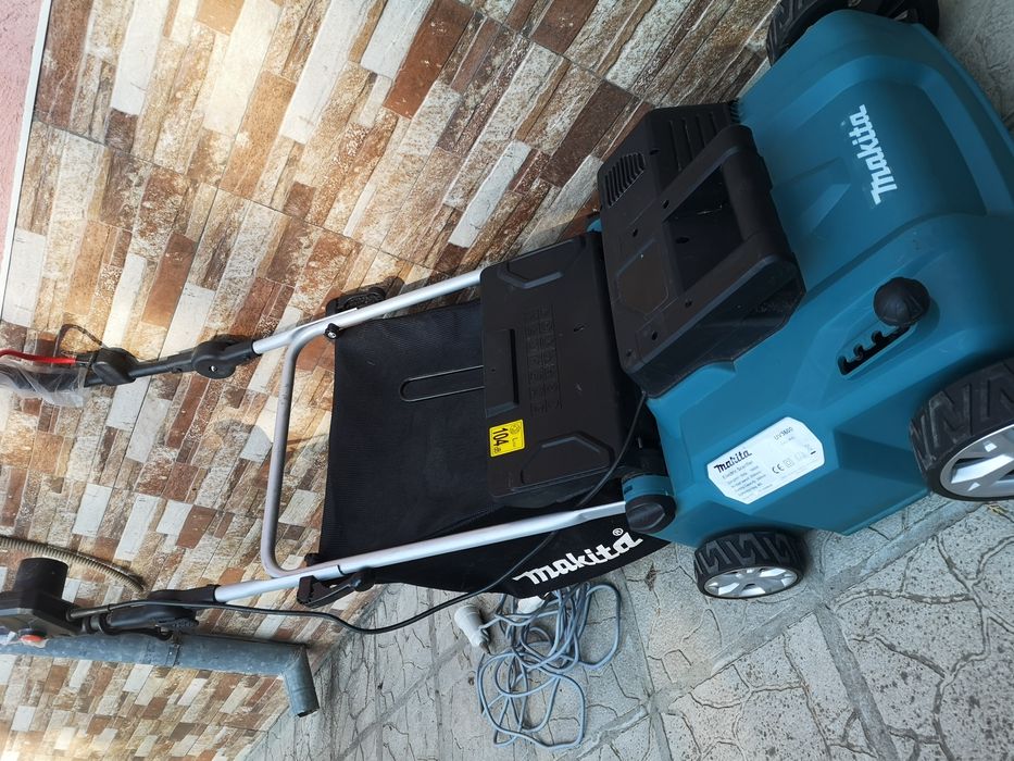 Макита Айратор за трева Makita UV3600