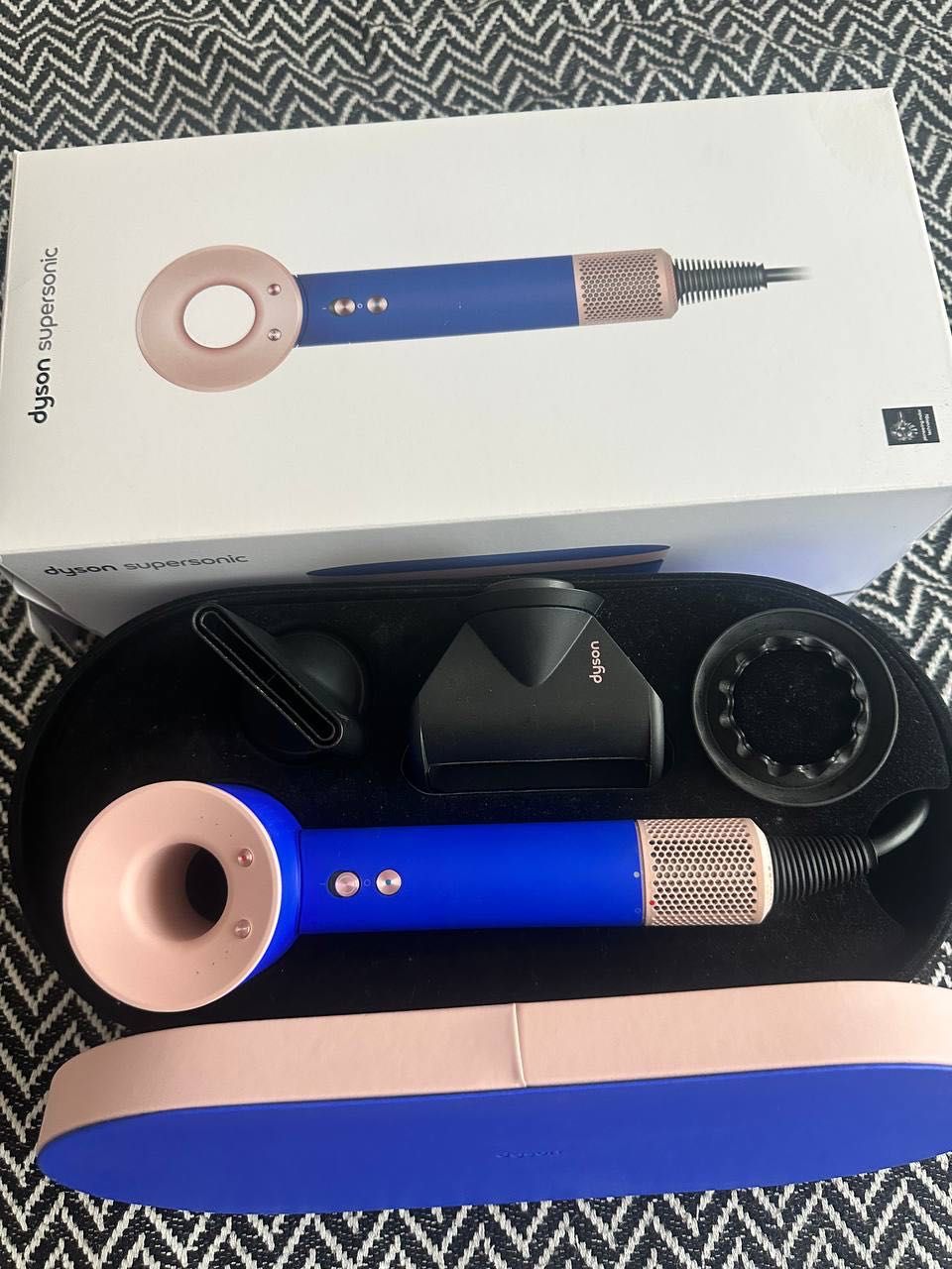 Dyson supersonic Blue Blush
