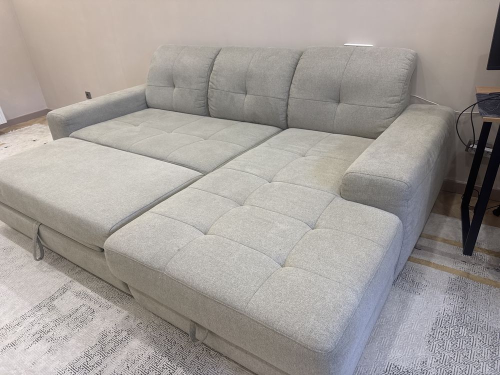 Срочно продам диван