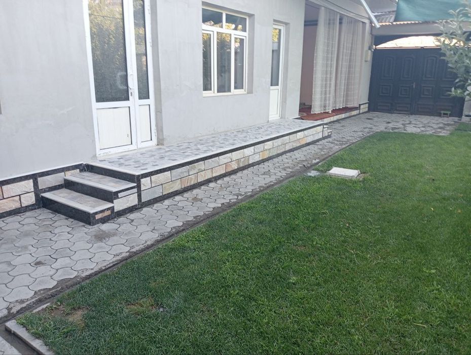 Участка сотилади 2.4 соток Сельхоз университет Селексияда