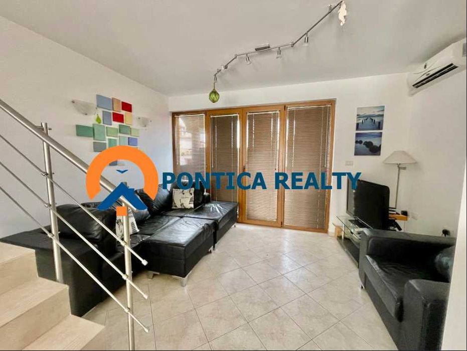 Луксозна вила на първа линия в Свети Влас