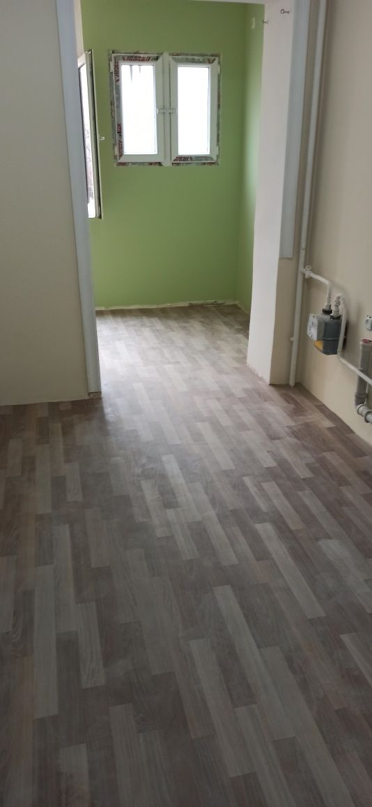 Oltin vodiy, polevaya-vengerskaya, Aeroport