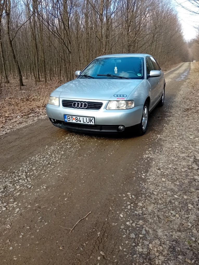 Vand audi  a3 motor 1,6benzina