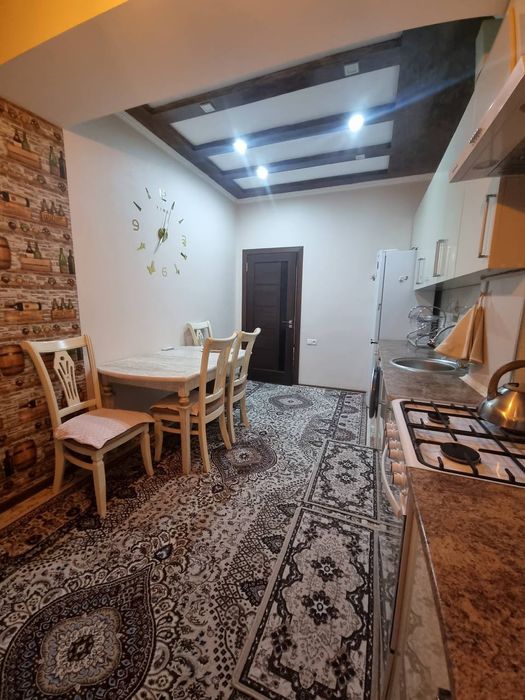 Mirzo Ulugʻbek va Novza metrolari yaqnida kvartira ijaraga beriladi