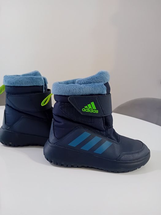 Детки ботуши адидас