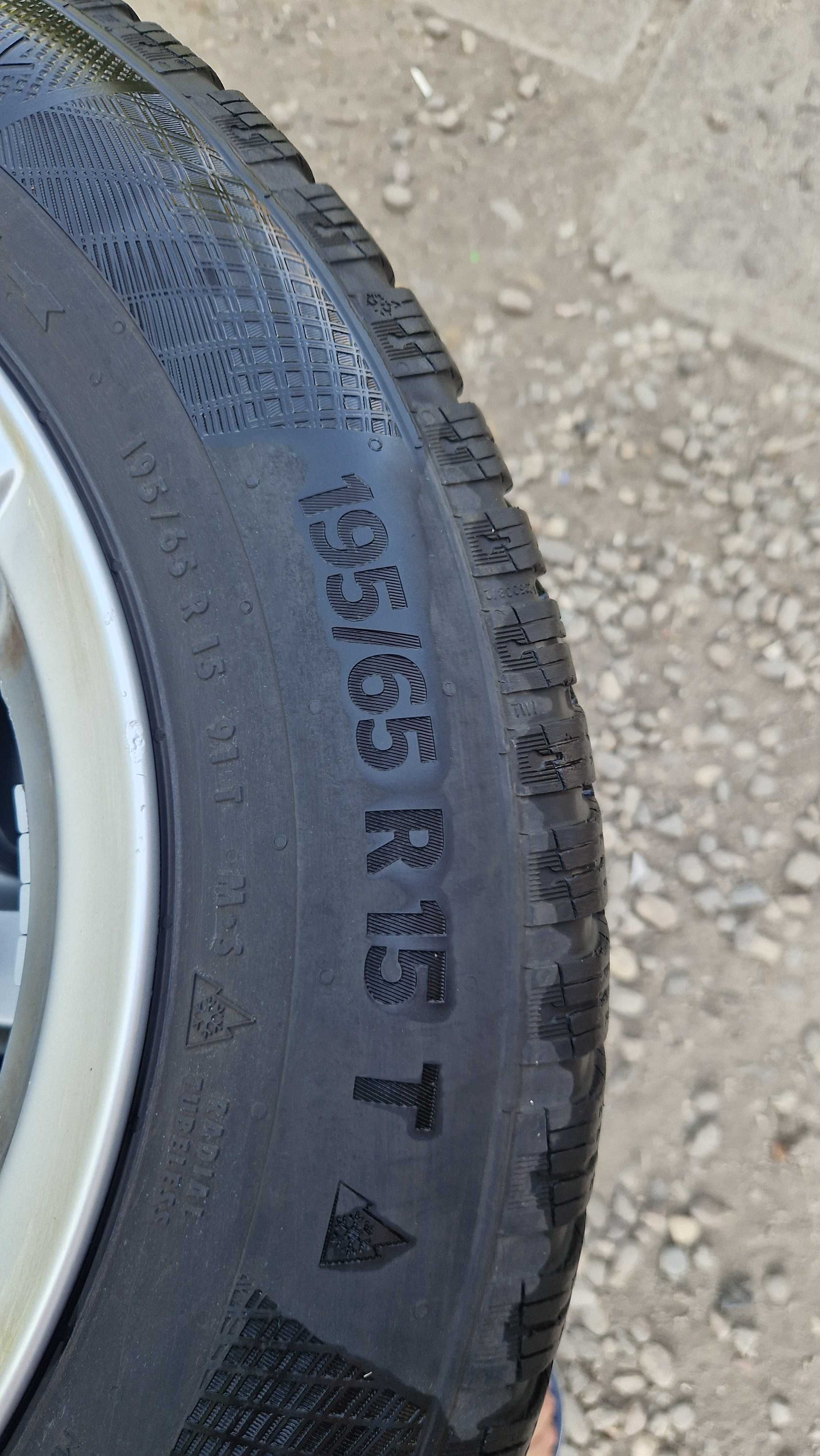 VW Джанти със зимни гуми 195/65/15 6,5J×15 ET48 5×112