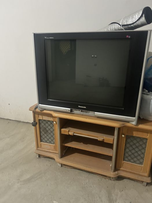 Телевизор panasonic