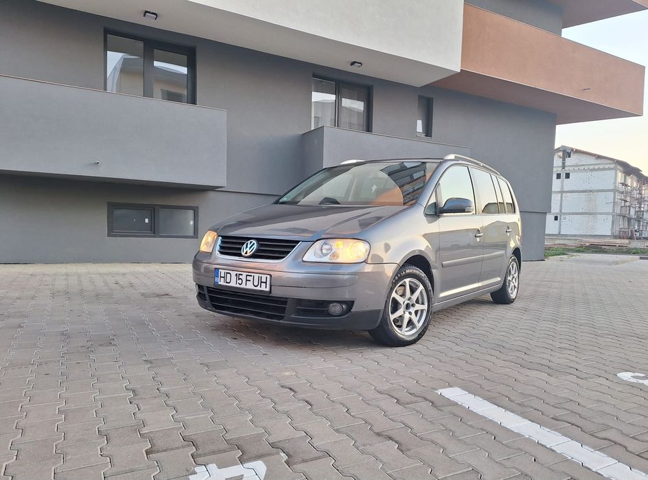 Volkswagen  Toran 2.0 Tdi 140 CP
