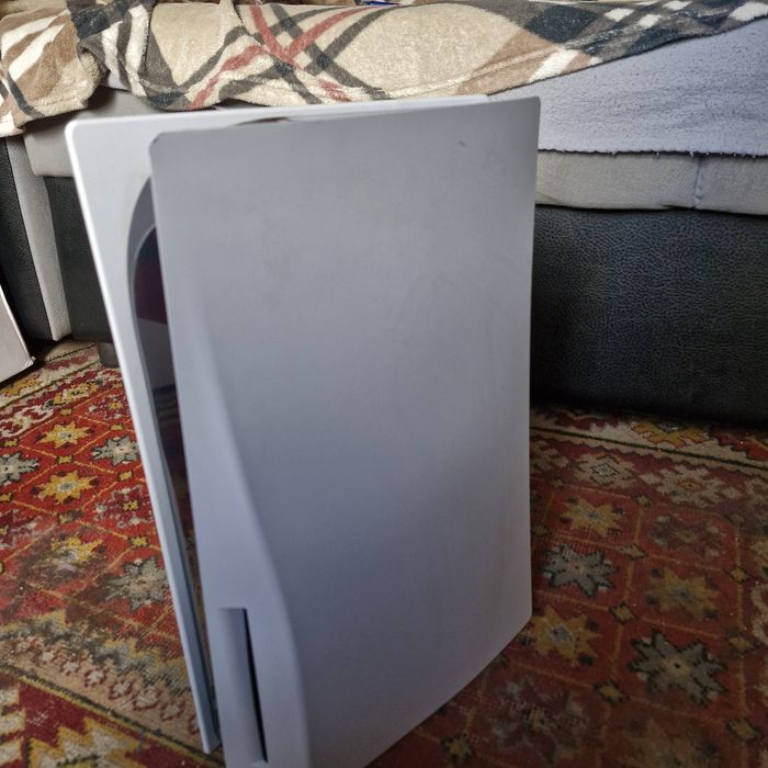 Игровая консоль Sony Playstation 5. Производство Япония.