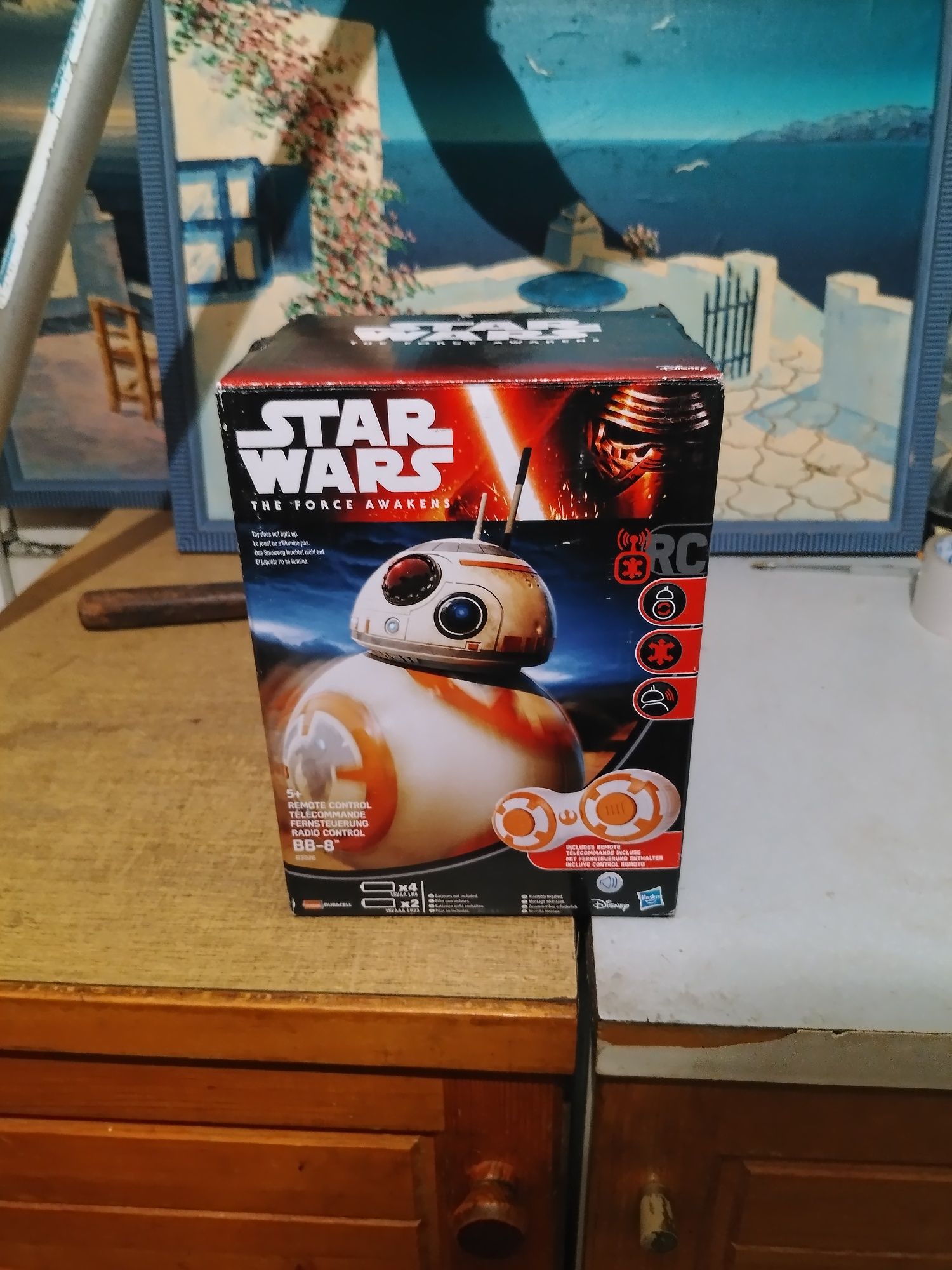 starwars с кутия BB8