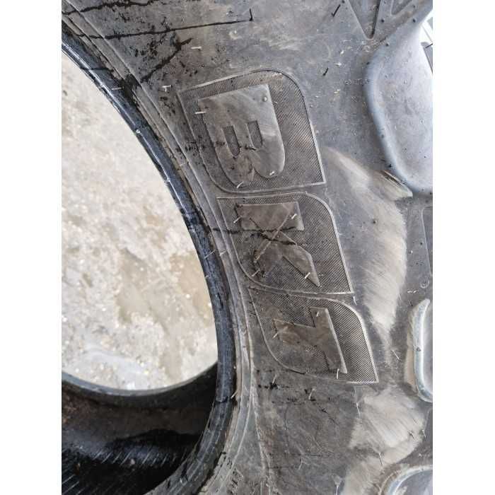 Anvelope BKT 480/70R34 pentru Claas și Deutz-Fahr.