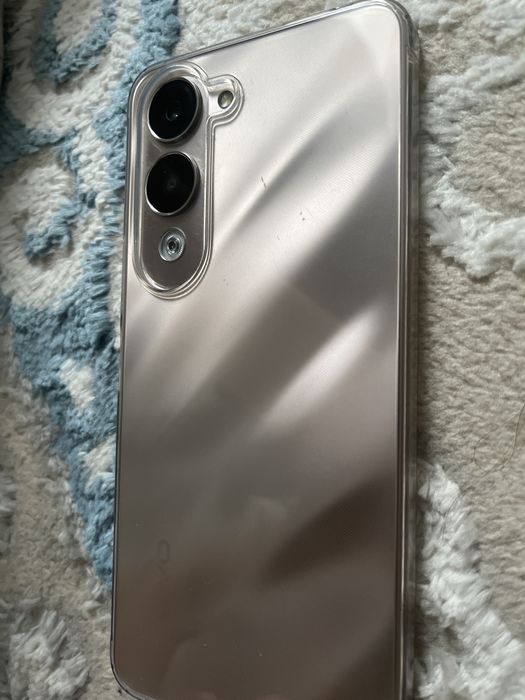 Vivo телефон новый с чехолом проз