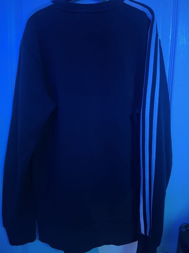 Adidas Sweatshirt