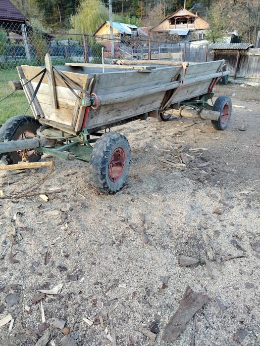 Căruță de vânzare