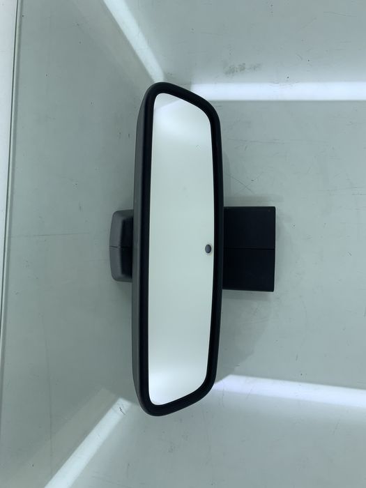Dezmembrez Oglinda retrovizoare de pe BMW SERIA 3 F30 2011-2016