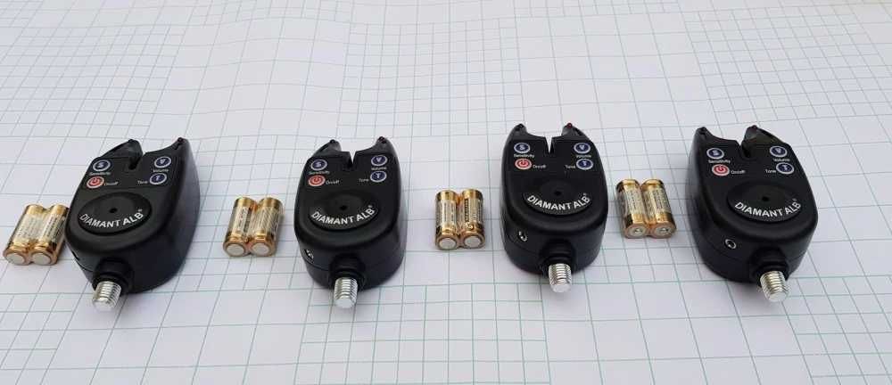 Set 4 Avertizori digitali TLI01 cu 4 swingere cu iluminare si 4 Tije