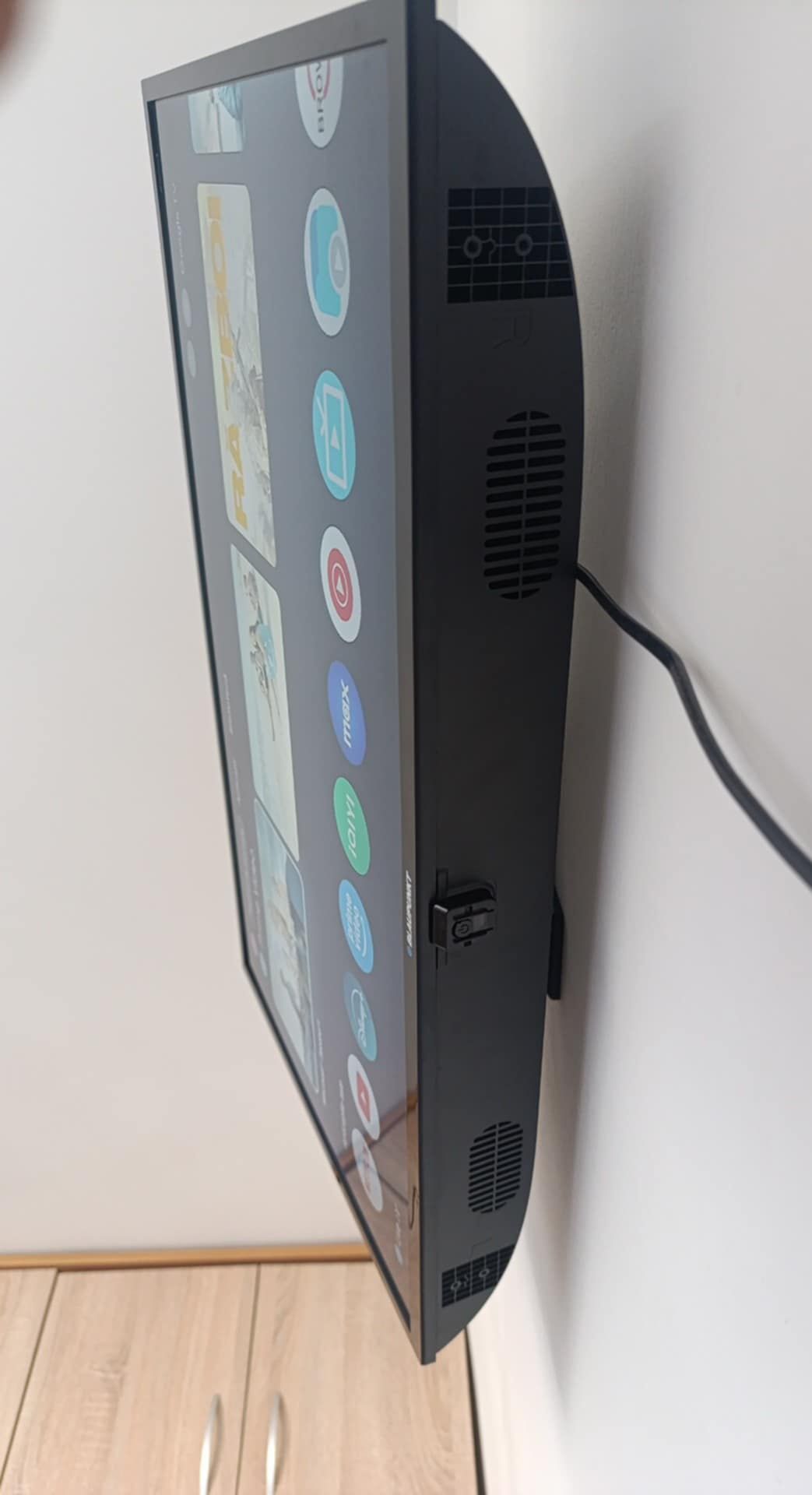 Televizor Smart Blaupunkt