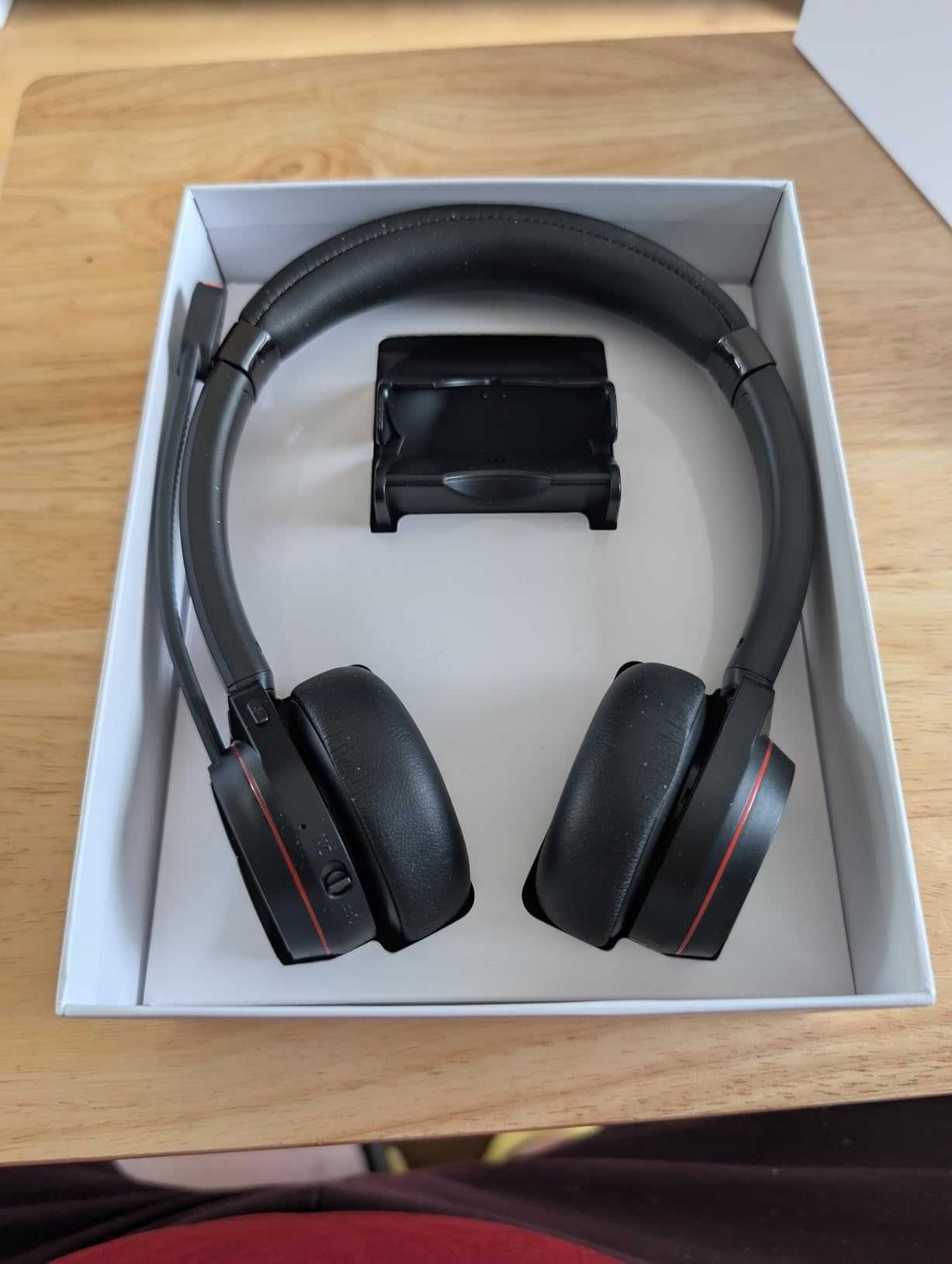Beebang Bluetooth слушалки с микрофон, безжични с бутон за изключване