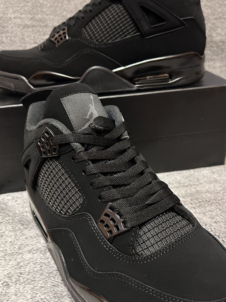 Jordan 4 Retro Black Cat (2020) обувки