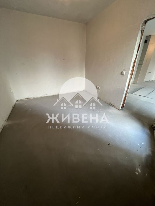 Продава се Тристаен апартамент в Варна, Операта - 101 кв.м за 2377 €/кв.м - Снимка #9