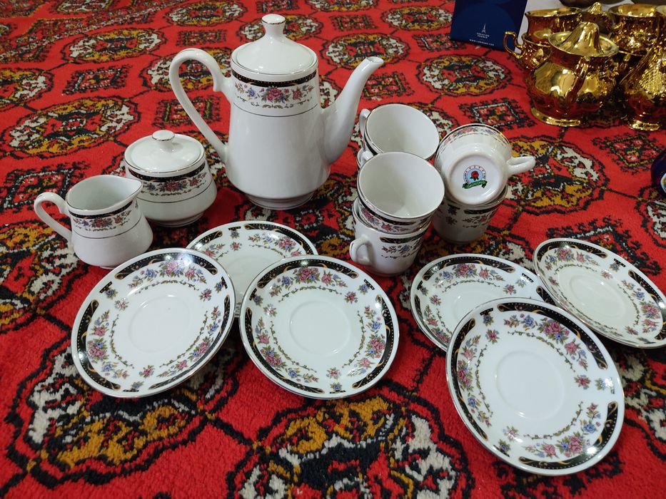 Сервесная посуда