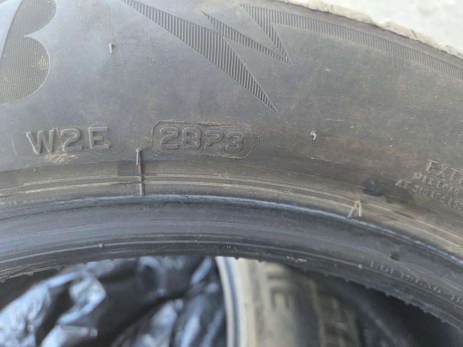 Anvelope iarna Bridgestone 215/55 R18