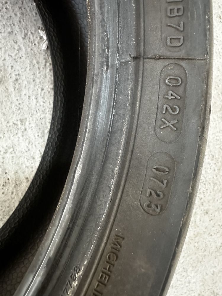 Michelin Road 4 гуми за мотор