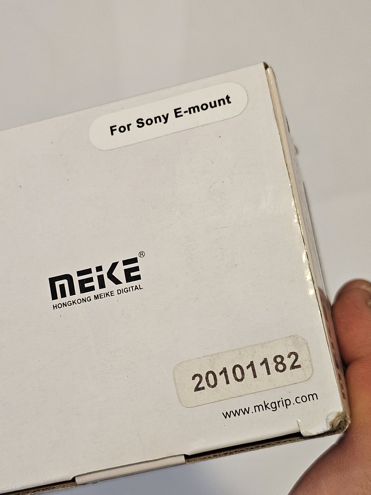 Obiectiv manual Meike 6.5mm F2.0 Fisheye pentru Sony E-mount