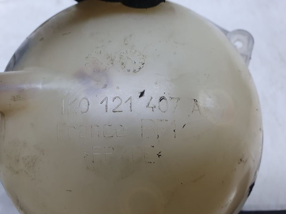 Vas expansiune 2.0 tdi bmr 1k0121407a Audi A4 B8/8K [2007 - 2011]