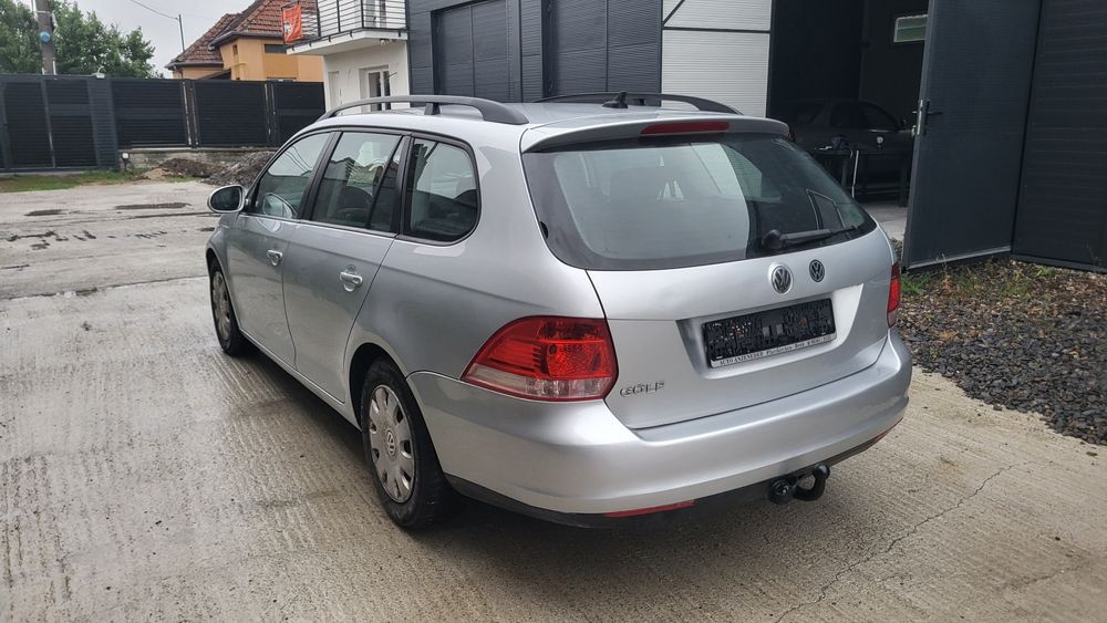 Volkswagen Golf 5 din 2009 1.9tdi euro 4 cu climatic