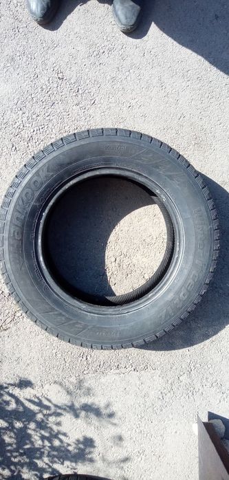 автошины hankook R16 215/65