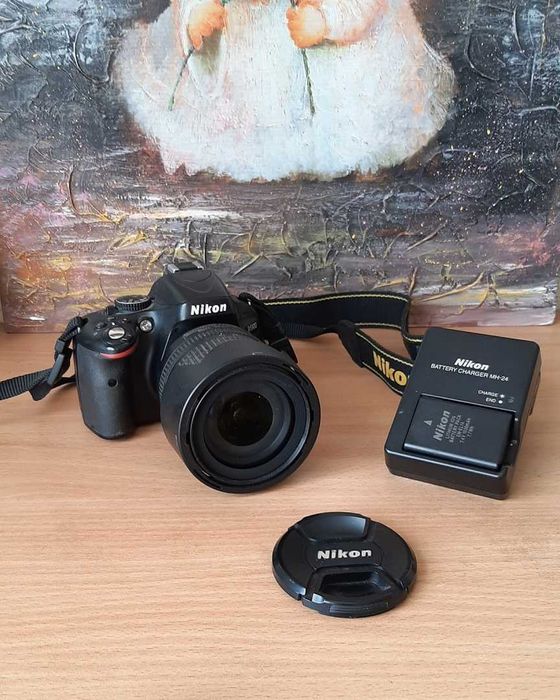 Цифровой фотоаппарат Nikon D5100.