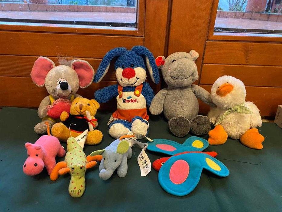 Set de plusuri diverse