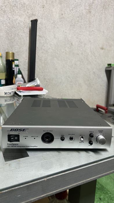 Усилвател BOSE profesional