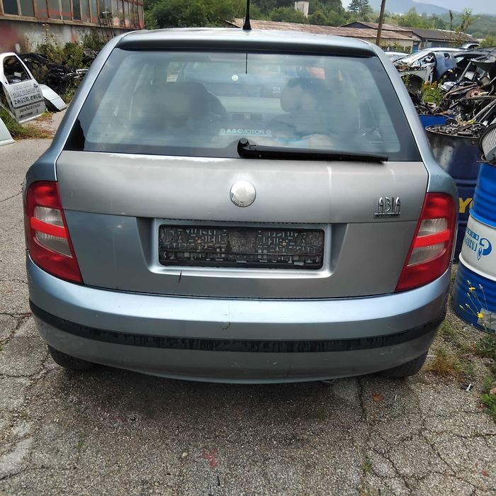 Skoda Fabia 1.4 16V 75 к.с. на части